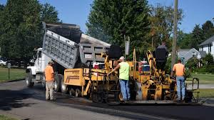 Best Concrete Driveway Installation  in Tipton, MO